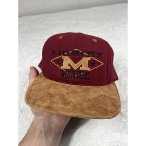 VINTAGE MICKEY MOUSE Snapback HAT Maroon CAP SNAPBACK MADE IN USA Disney‎ Store